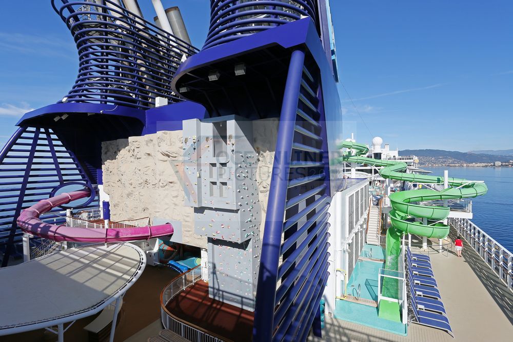 Rock Climbing Wall und Wasserrutsche auf der Norwegian Epic