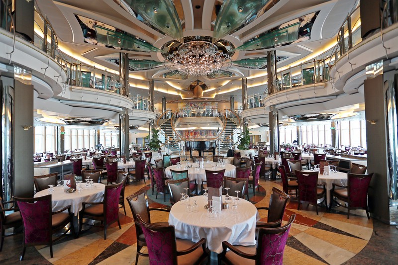 Romeo and Juliet Dining Room Legend of the Seas