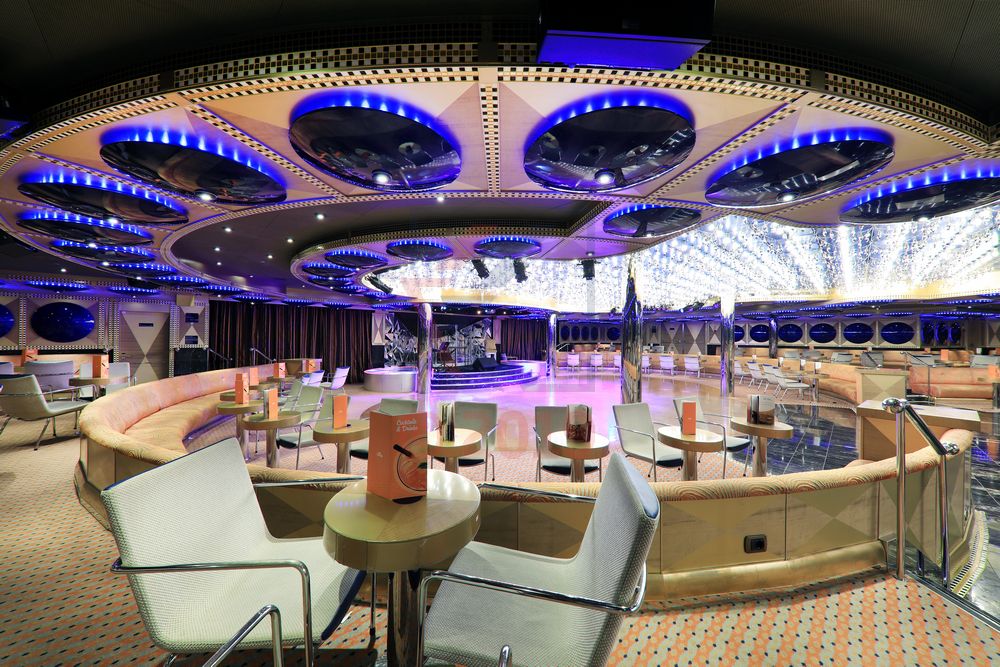 Salone Moliere nachts Costa Favolosa