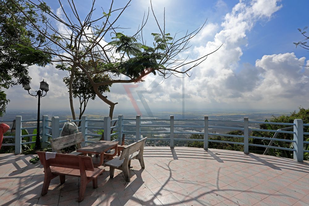 Sam Mountain, Nui Sam, Chau Doc Vietnam