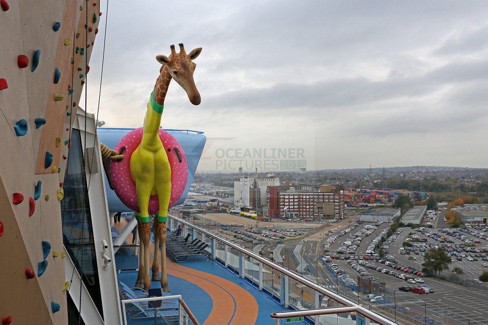 Schiffsmaskottchen Gigi Anthem of the Seas