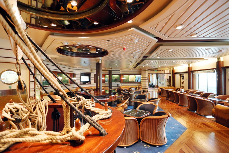 Schooner Bar Legend of the Seas