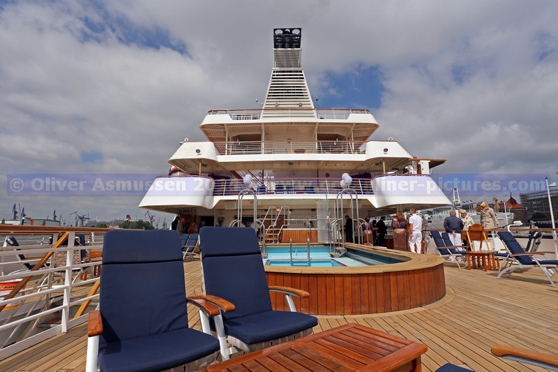 SeaDream I Heckbereich mit Sonnenliegen