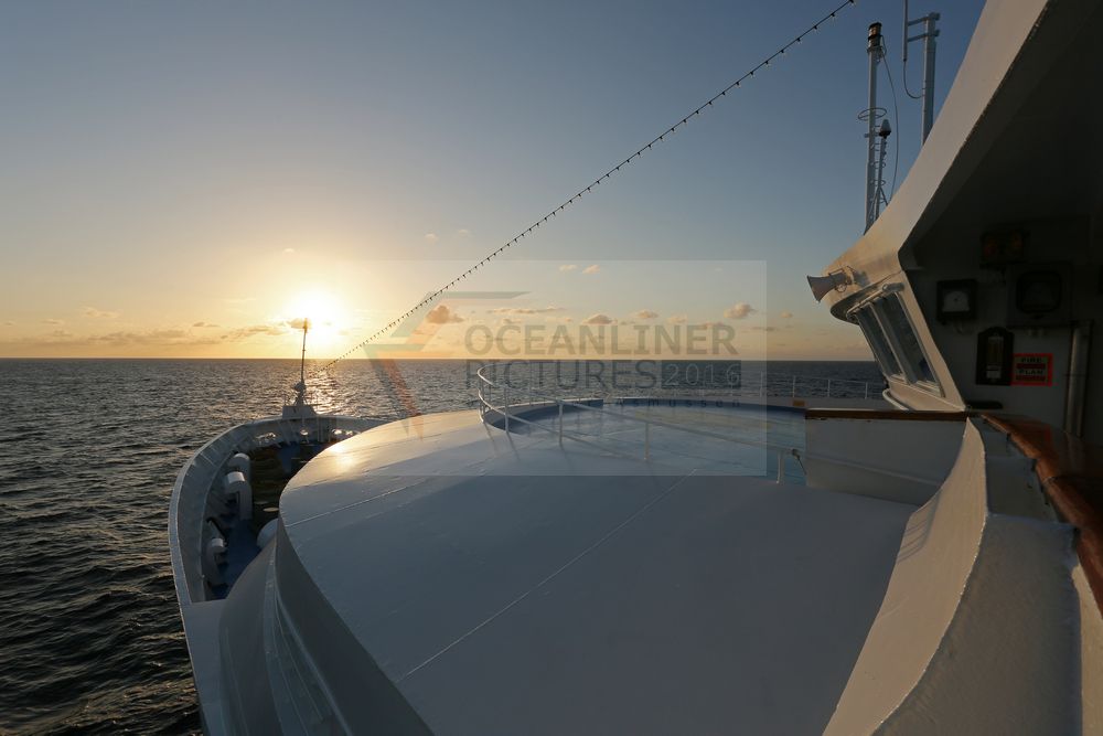 Sonnenaufgang am 13. Mai 2016 MS Ocean Majesty Sonnenaufgang am 13. Mai 2016 MS Ocean Majesty