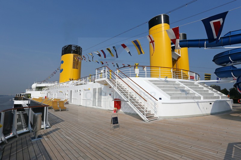 Sonnendecks Costa Mediterranea