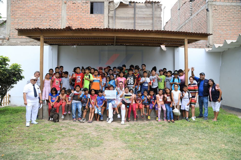 Spendenübergabe Plantours Kreuzfahrten Coprodeli Stiftung in Lima Peru