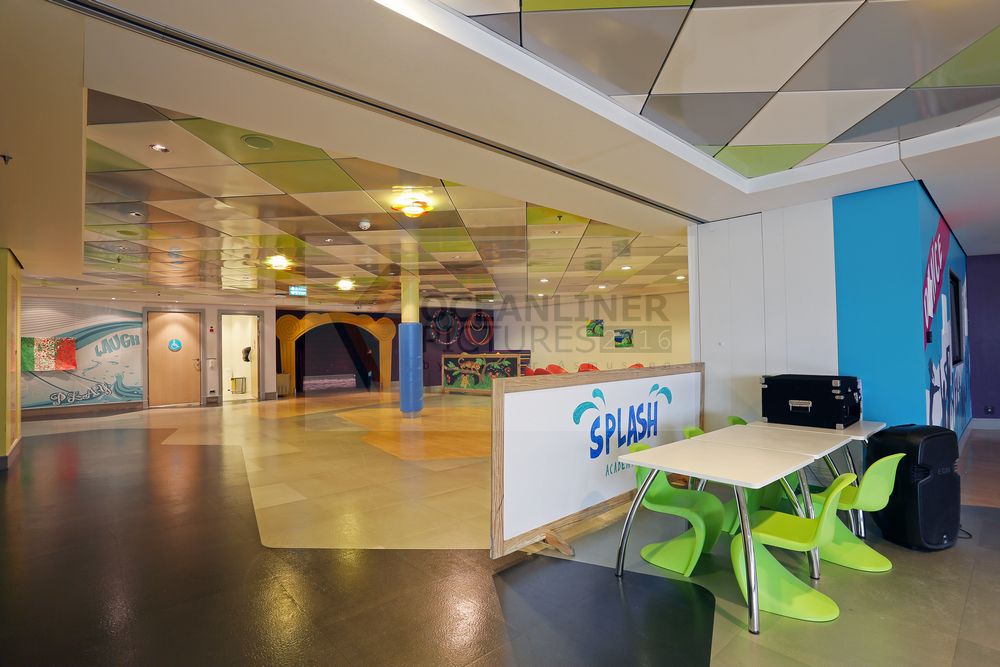 Splash Academy Youth Center Norwegian Epic