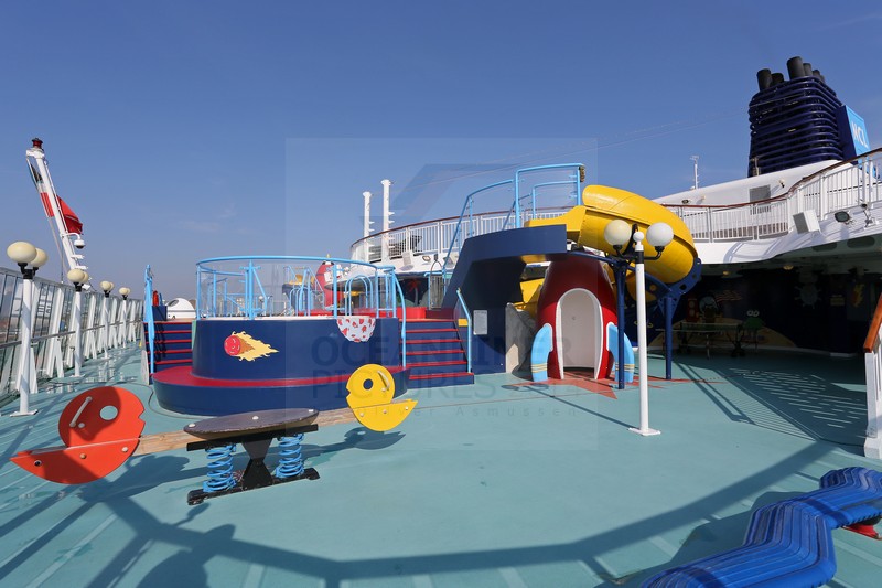 Splash Down Kids Pool Norwegian Star