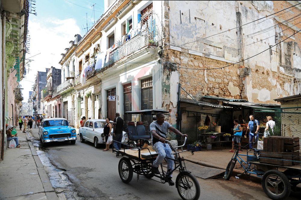Strassenszene in Havanna während Kuba Kreuzfahrt