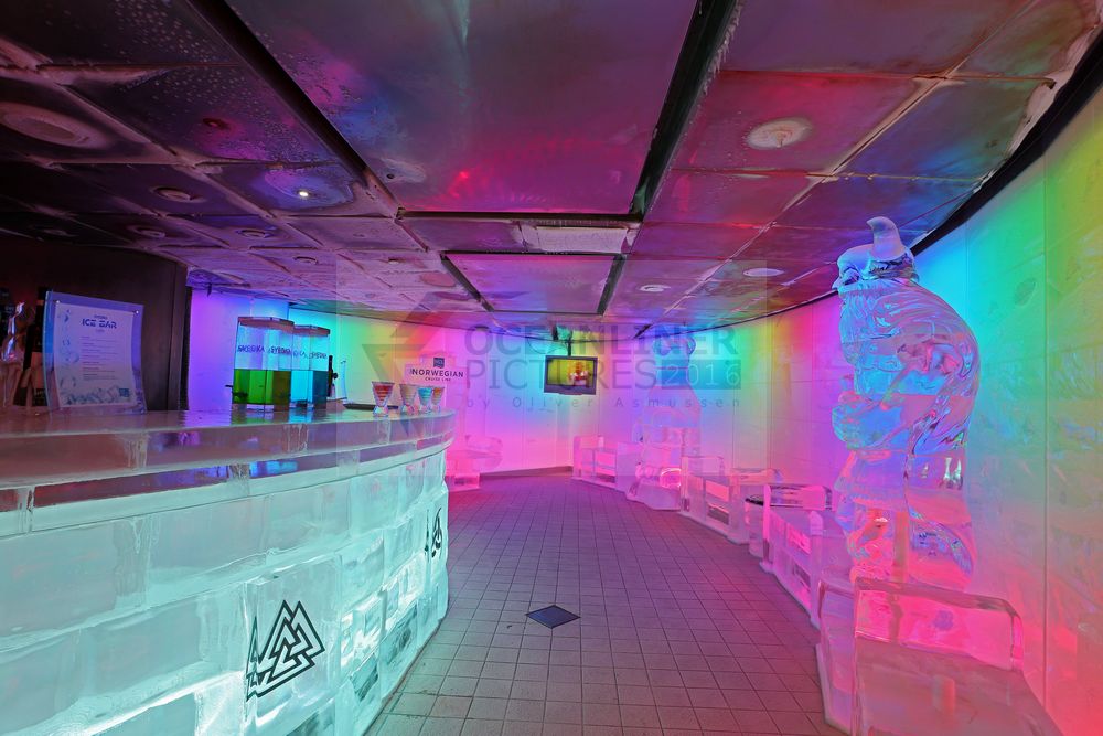 Svedka Ice Bar Norwegian Epic