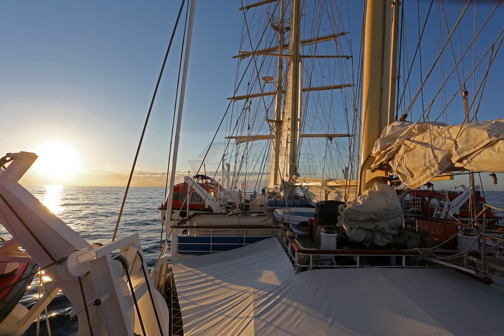 SY Star Flyer Blick über Kreuzmast, Großmast und Fockmast SY Star Flyer Blick über Kreuzmast, Großmast und Fockmast