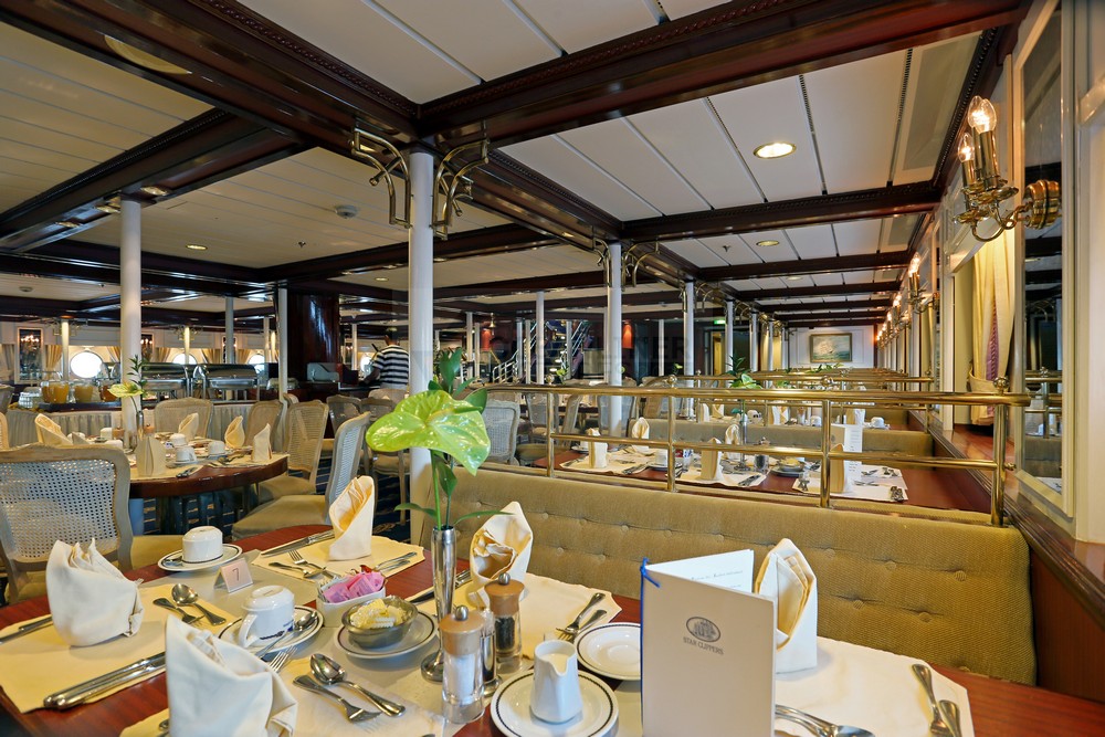 SY Star Flyer Dining Room zum Frühstück SY Star Flyer Dining Room zum Frühstück