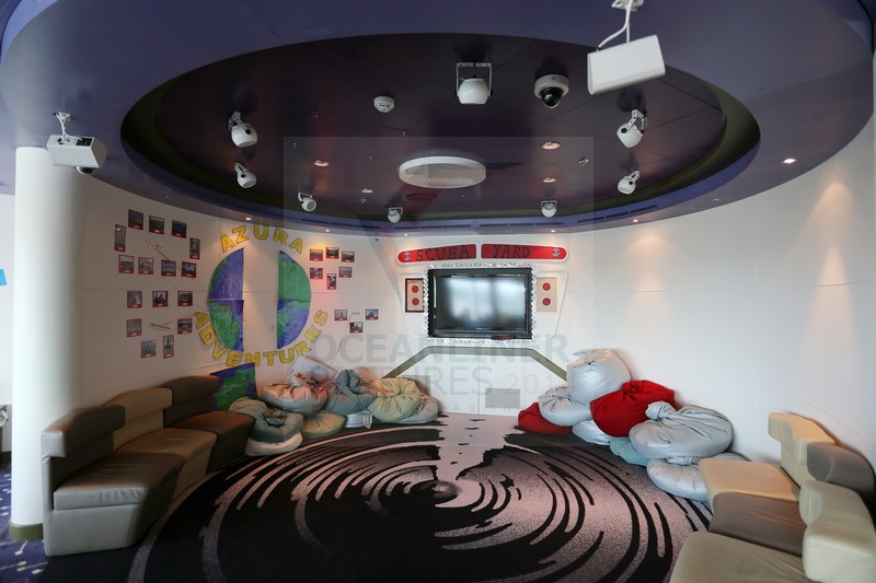 The Hub Kids Club MS Azura