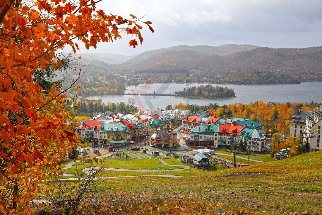 Tremblant Village am Lac Tremblant, Québec, Canada Tremblant Village am Lac Tremblant, Québec, Canada