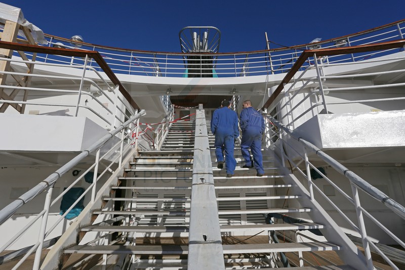 Treppen Sonnenterrasse MS Artania neue Belaege 24.11.2014 Treppen Sonnenterrasse MS Artania neue Belaege 24.11.2014