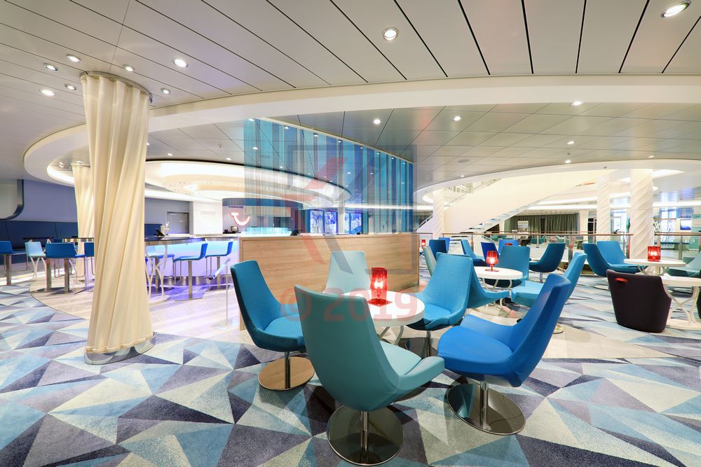 TUI Bar neue Mein Schiff 2