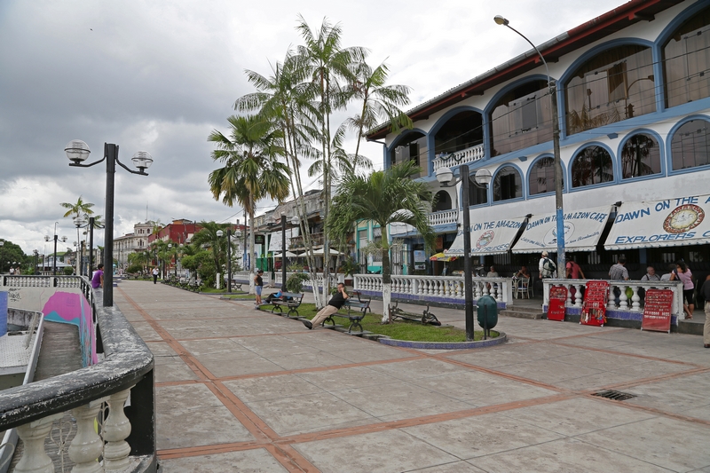 Uferpromenade in Iquitos am 08.01.2015 Uferpromenade in Iquitos am 08.01.2015