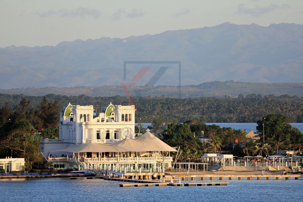 Villa am Prado, der Prachtstrasse von Cienfuegos, Kuba