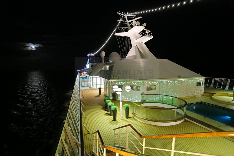 Vollmond am Artania Pool MS Artania